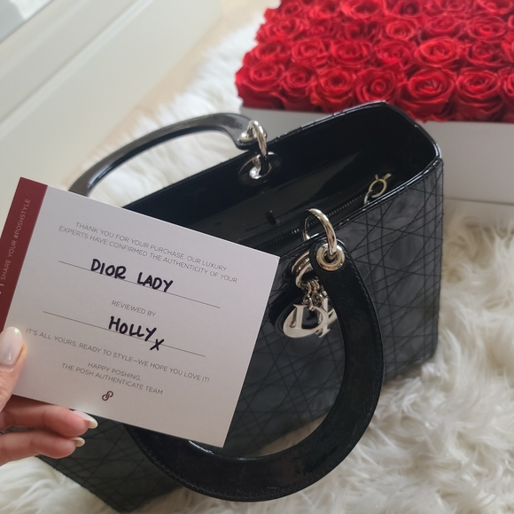 Large Lady Dior Patent bag, almost new! - Picture 4 of 4